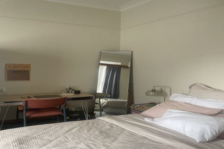 Photo of property in 23 Nairn Street, Mount Cook, Wellington, 6011