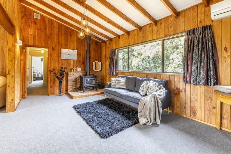 Photo of property in 81 Almadale Road, Cheltenham, Feilding, 4777