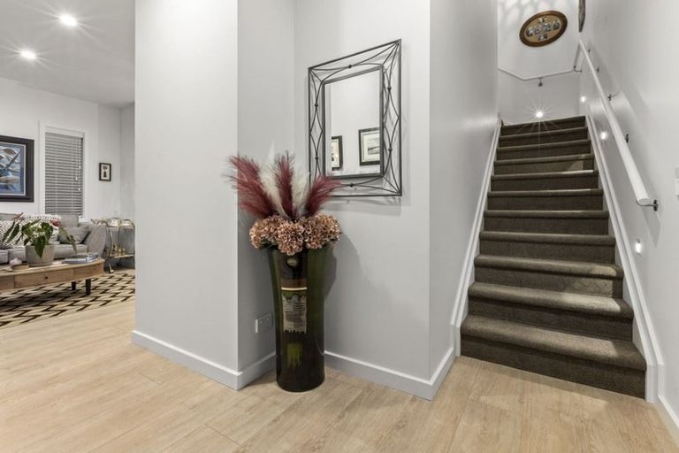 Photo of property in 7 Dorricott Avenue, Hobsonville, Auckland, 0616