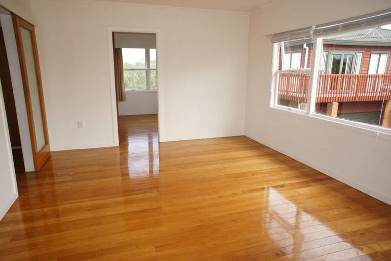 Photo of property in 10 Quebec Road, Milford, Auckland, 0620