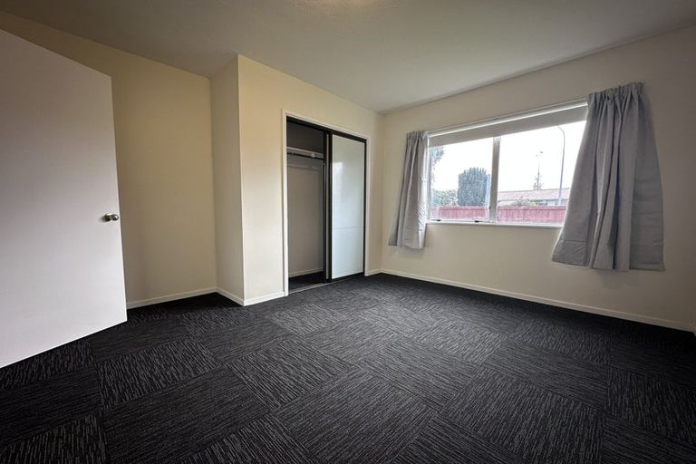 Photo of property in 1/1 Pateke Place, Bromley, Christchurch, 8062