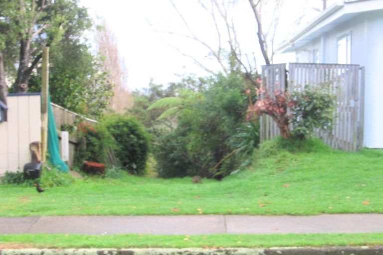 Photo of property in 56 Seddon Street, Waikanae, 5036