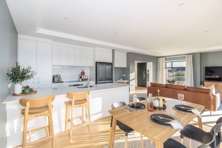 Photo of property in 104 Eriksen Road, Te Awa, Napier, 4110