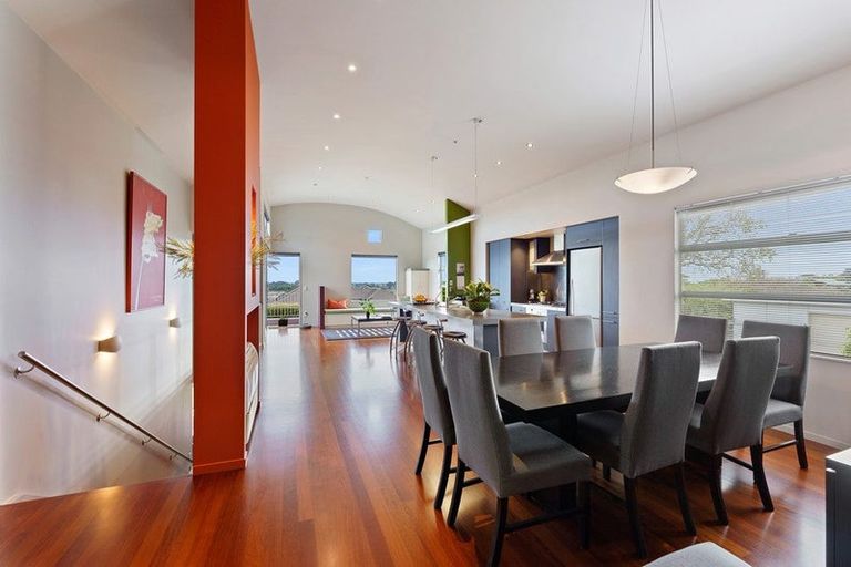 Photo of property in 110 Winara Avenue, Waikanae, 5036