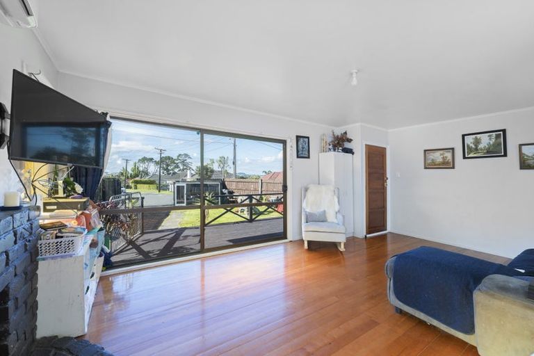 Photo of property in 23 Bedford Street, Te Atatu South, Auckland, 0610