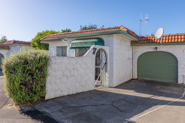 Photo of property in 7/283 Taradale Road, Pirimai, Napier, 4112