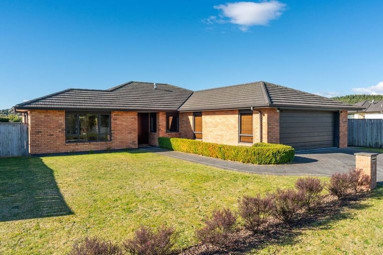 Photo of property in 8 Brompton Close, Richmond Heights, Taupo, 3330