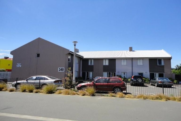 Photo of property in 4/340 Lincoln Road, Addington, Christchurch, 8024