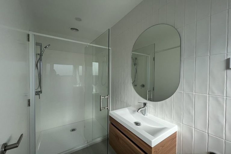 Photo of property in 2/80 Mackworth Street, Woolston, Christchurch, 8062