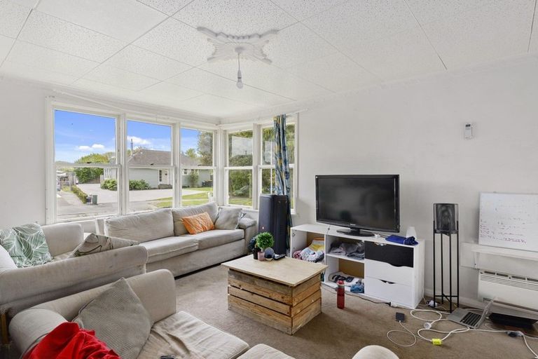 Photo of property in 18 Hillary Crescent, Upper Riccarton, Christchurch, 8041