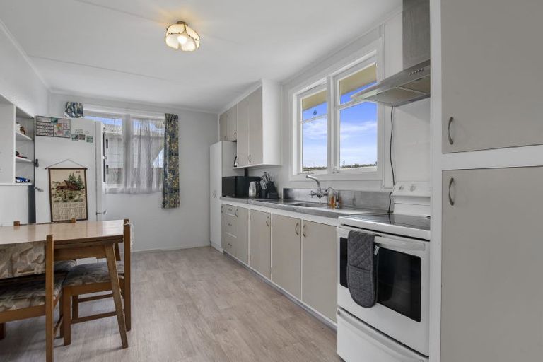 Photo of property in 271 Balmoral Drive, Tokoroa, 3420