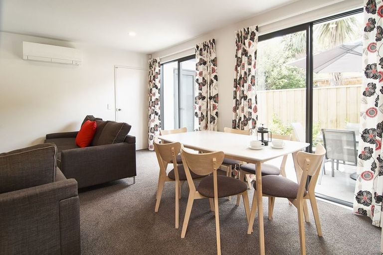 Photo of property in 40c Hutcheson Street, Sydenham, Christchurch, 8023