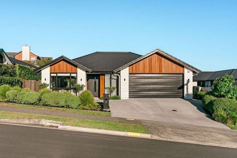 Photo of property in 4 Materawaho Way, Pyes Pa, Tauranga, 3112
