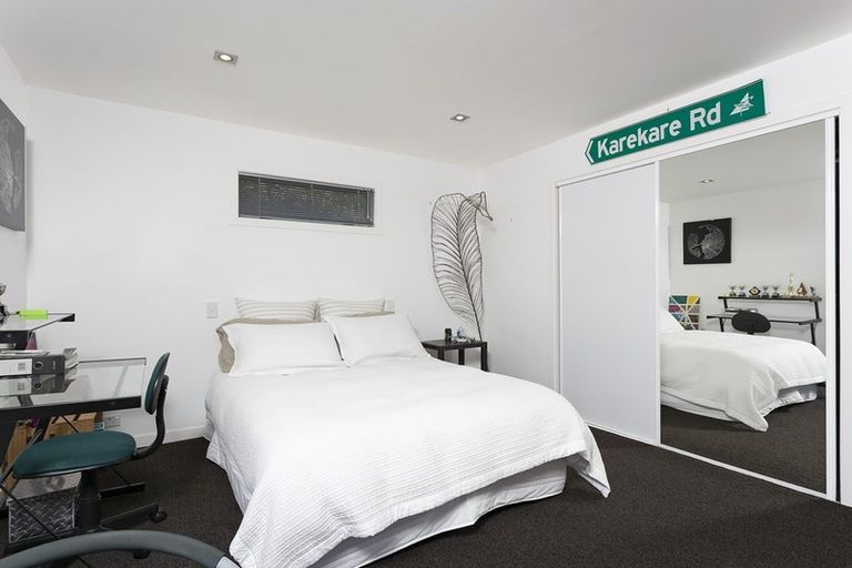 Photo of property in 58 Kopiko Road, Titirangi, Auckland, 0604