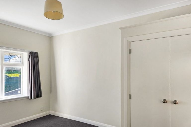 Photo of property in 67 Rolleston Street, Mount Cook, Wellington, 6021