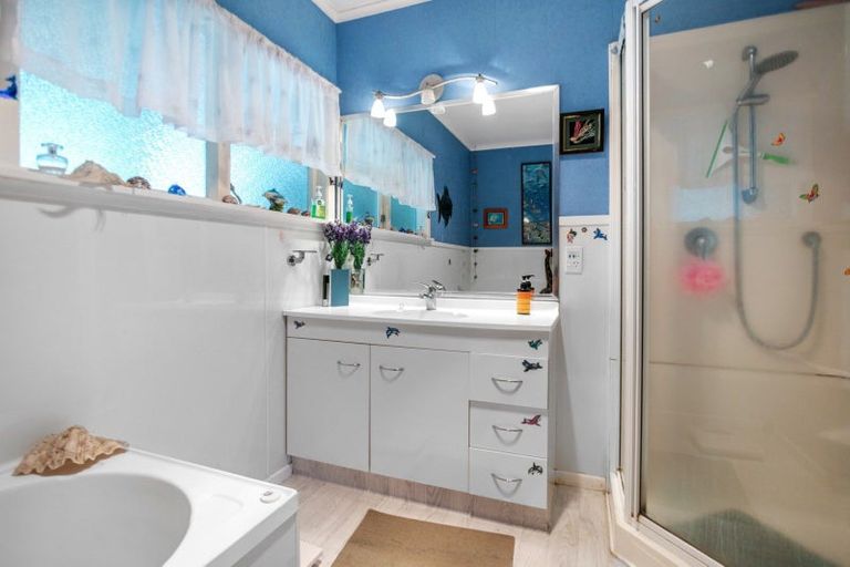 Photo of property in 664 State Highway 2, Tahawai, Katikati, 3170