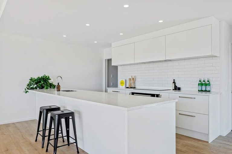 Photo of property in 12 Marangai Drive, Pegasus, 7612