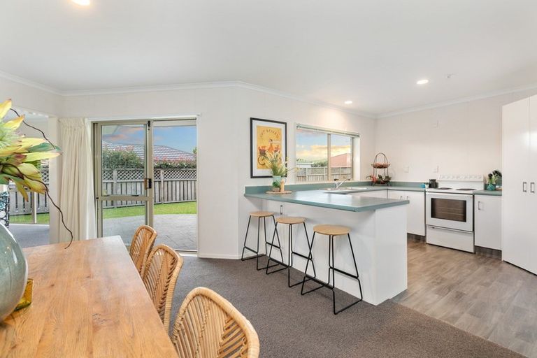 Photo of property in 15 Cloverlea Walk, Welcome Bay, Tauranga, 3112