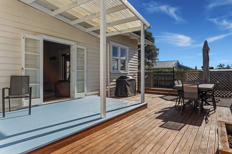 Photo of property in 57 College Road, Edgecumbe, 3120