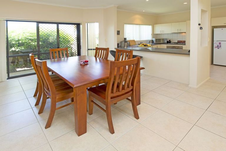 Photo of property in 92 Nautilus Drive, Gulf Harbour, Whangaparaoa, 0930