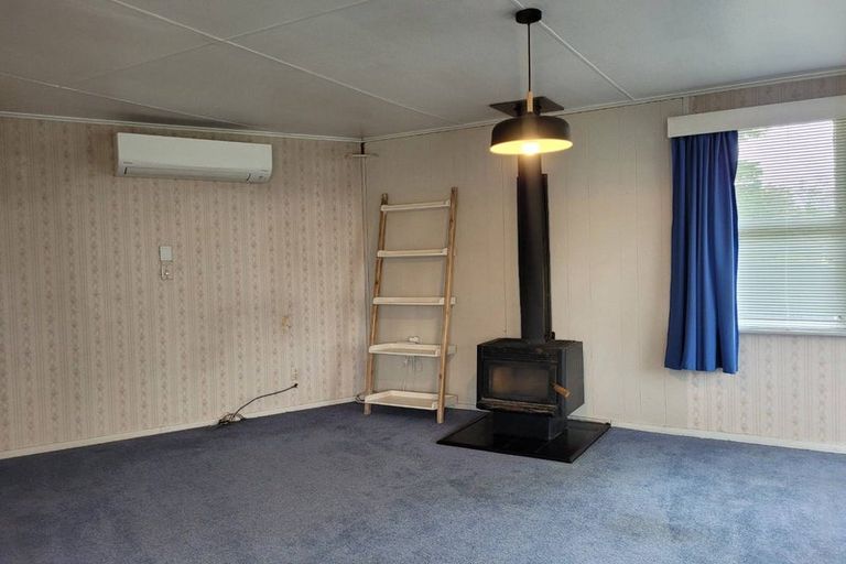 Photo of property in 27 Kent Street, Carterton, 5713