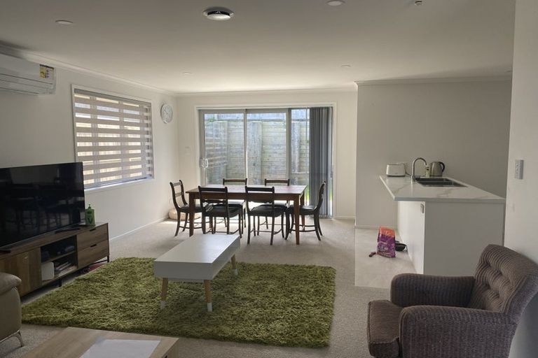 Photo of property in 21 Pouate Way, Waiuku, 2123