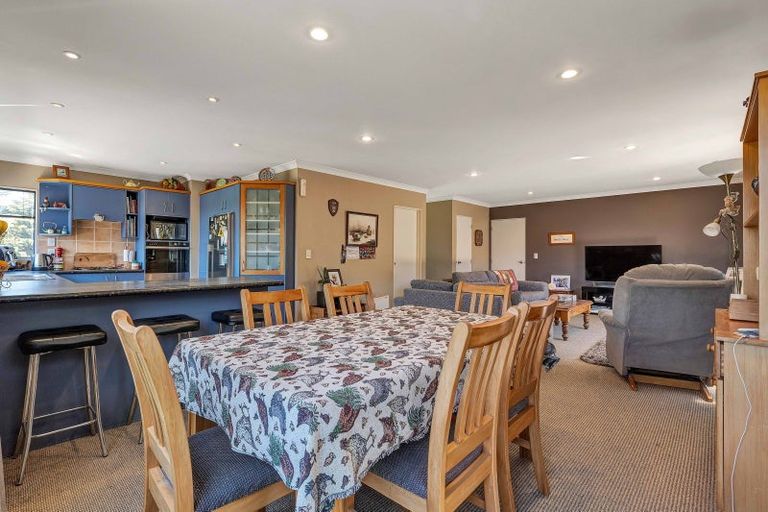 Photo of property in 30 Moulton Street, Moturoa, New Plymouth, 4310