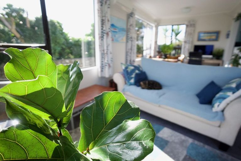 Photo of property in 31 Rothwell Street, Titahi Bay, Porirua, 5022