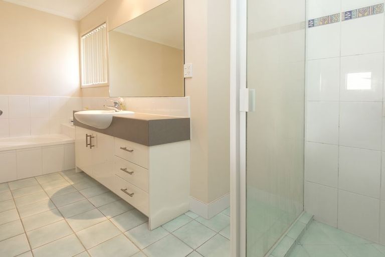 Photo of property in 92 Nautilus Drive, Gulf Harbour, Whangaparaoa, 0930