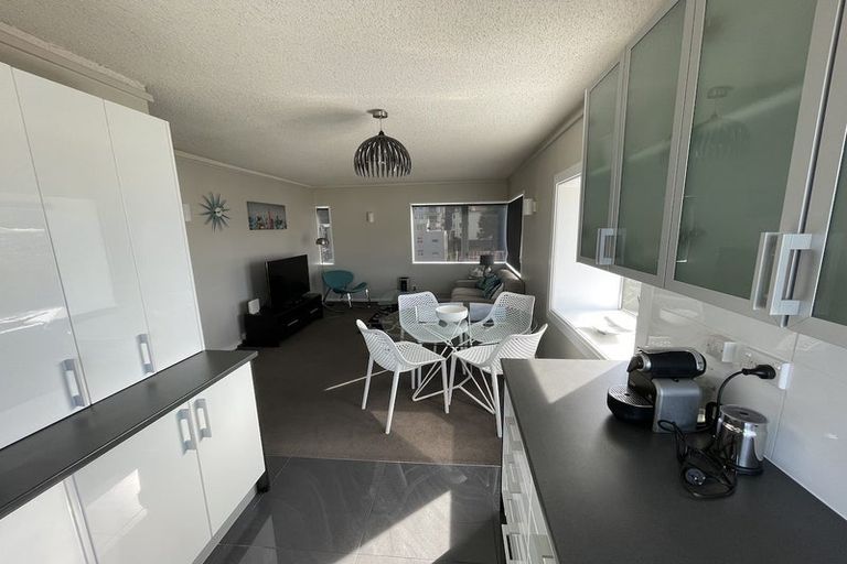 Photo of property in Iona Towers, 601/140 Abel Smith Street, Te Aro, Wellington, 6011