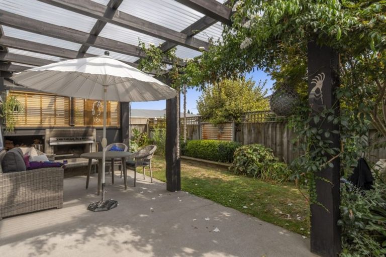 Photo of property in 5a Carol Place, Otumoetai, Tauranga, 3110