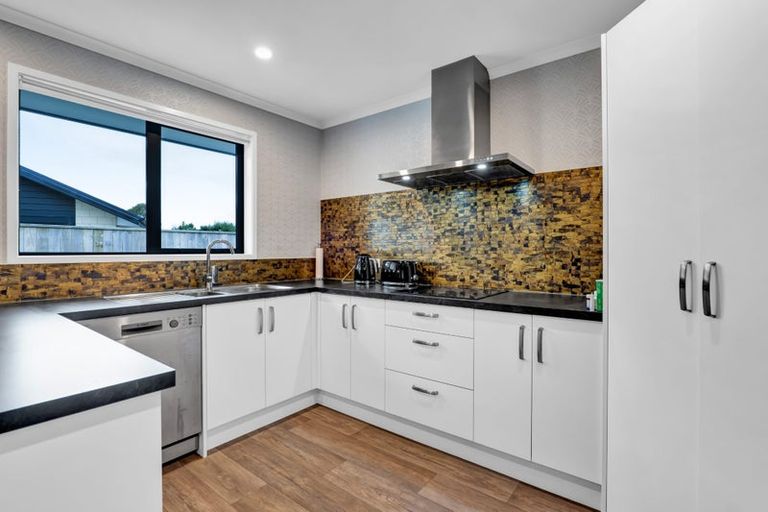 Photo of property in 48a Celia Street, Stratford, 4332