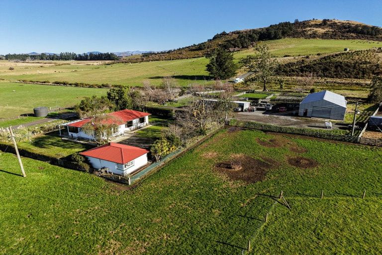 Photo of property in 102 Lewis Road, View Hill, Oxford, 7495