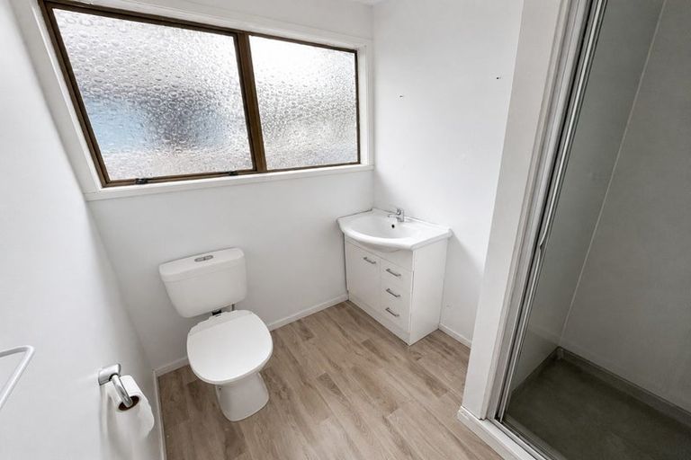 Photo of property in 6 Waterview Road, Favona, Auckland, 2024