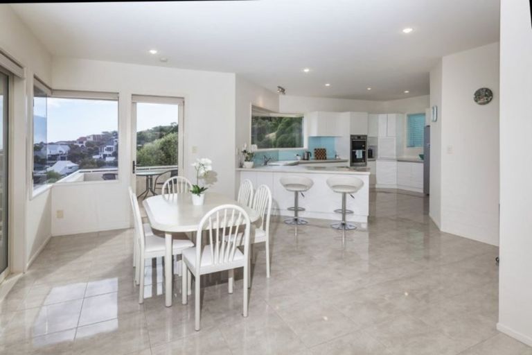 Photo of property in 126 Cannon Hill Crescent, Mount Pleasant, Christchurch, 8081