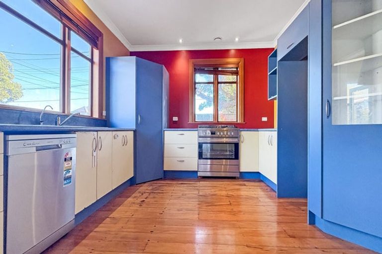 Photo of property in 110 Waiwhetu Road, Waterloo, Lower Hutt, 5011