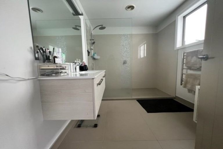 Photo of property in 284 Schnapper Rock Road, Schnapper Rock, Auckland, 0632