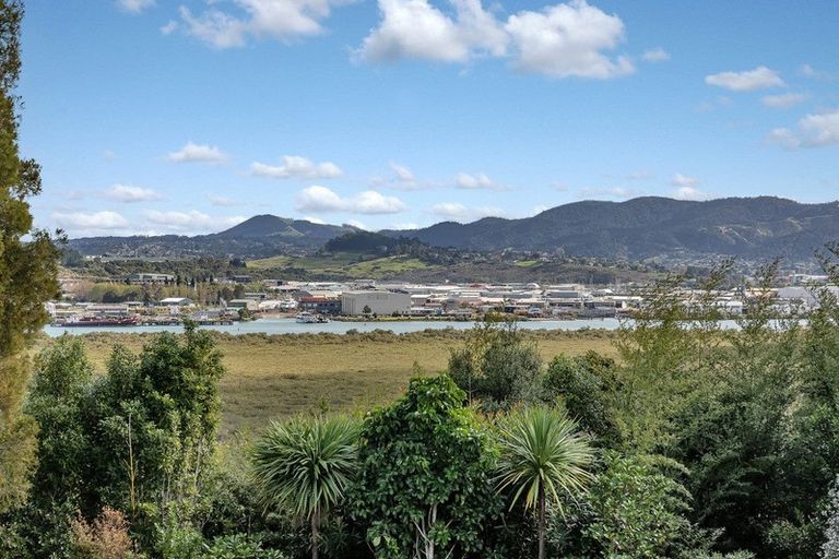 Photo of property in 118 Old Onerahi Road, Onerahi, Whangarei, 0110