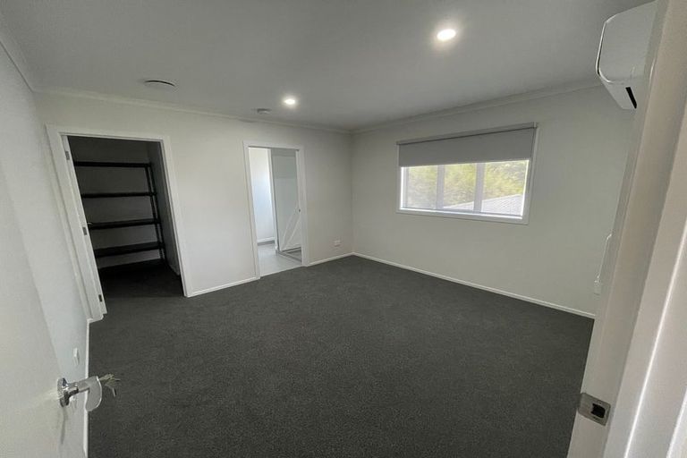 Photo of property in 32 Southsea Crescent, Silverdale, Hamilton, 3216