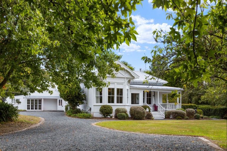 Photo of property in 1073 Kahikatea Flat Road, Waitoki, Kaukapakapa, 0871