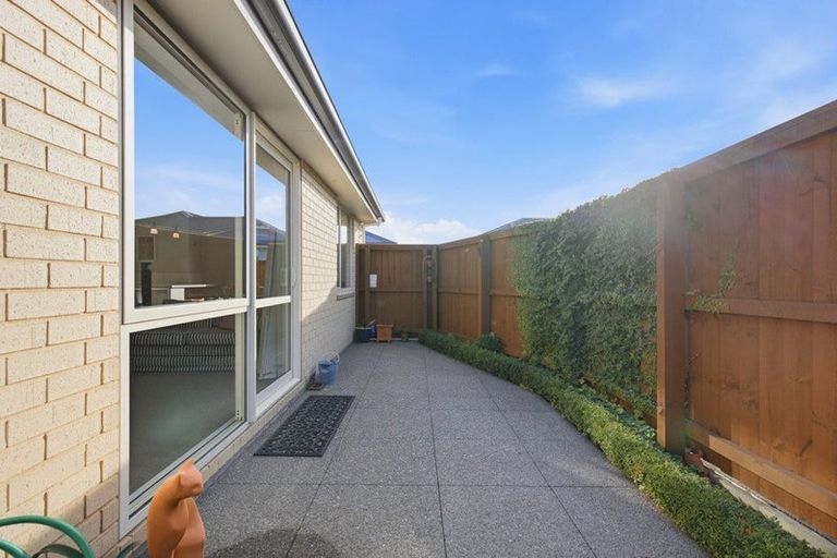 Photo of property in 1/166 Harewood Road, Papanui, Christchurch, 8053