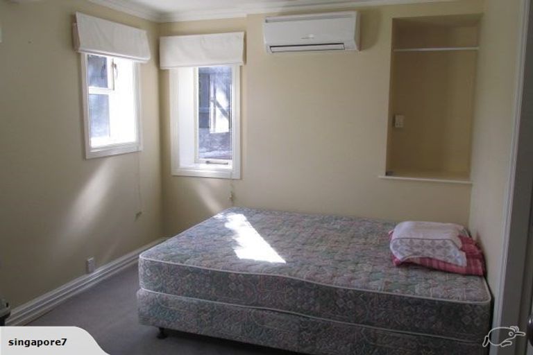 Photo of property in 118 Cashmere Avenue, Khandallah, Wellington, 6035