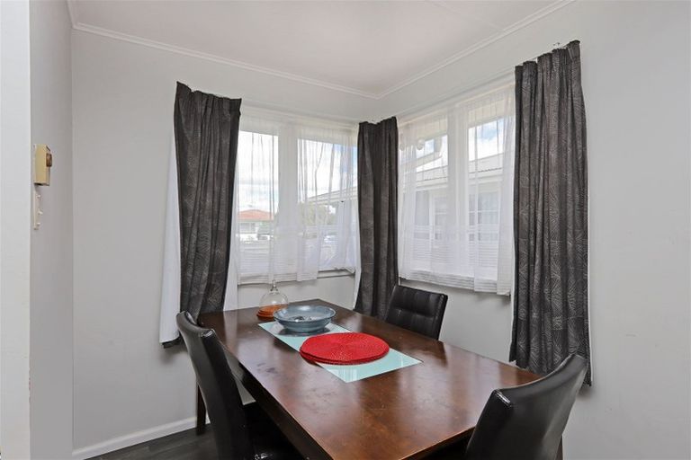 Photo of property in 1220 Norfolk Crescent, Mayfair, Hastings, 4122