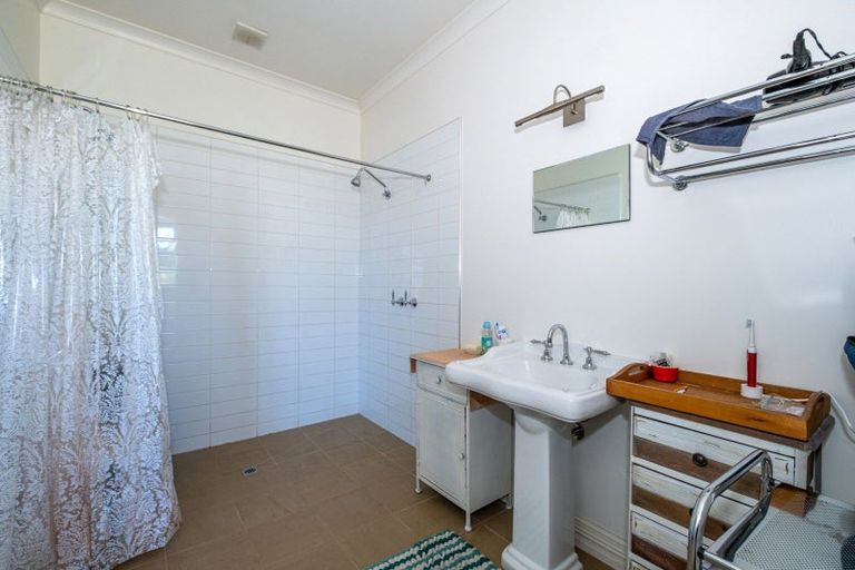 Photo of property in 61 Hekeao Road, Surrey Hills, Ashburton, 7778