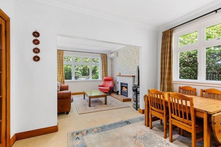 Photo of property in 38 Cashmere Avenue, Khandallah, Wellington, 6035