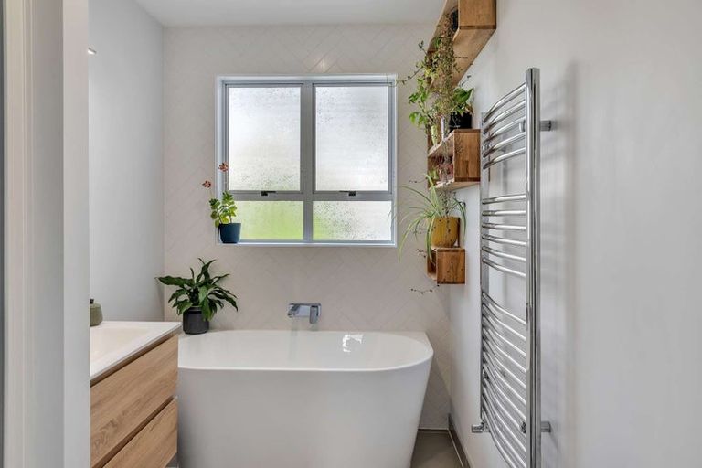 Photo of property in 52 Kitchener Street, Gore, 9710