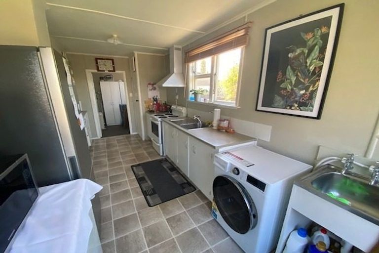 Photo of property in 1004a Willowpark Road North, Mayfair, Hastings, 4122