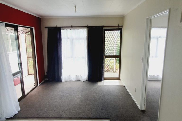 Photo of property in 15 Waiatawa Road, Tikipunga, Whangarei, 0112