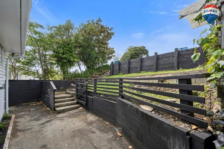 Photo of property in 86 Holborn Drive, Stokes Valley, Lower Hutt, 5019