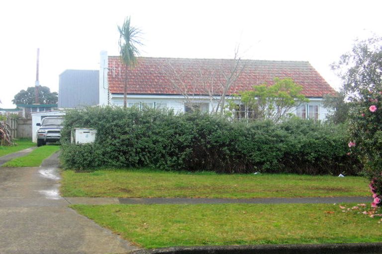 Photo of property in 4 Pine Park Road, Onerahi, Whangarei, 0110